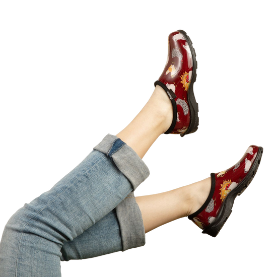 Sloggers Women's Original Garden Shoe in Chicken Barn Red